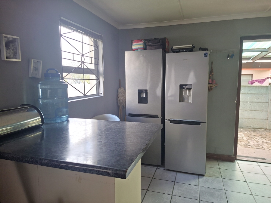 3 Bedroom Property for Sale in Bell Glen Western Cape